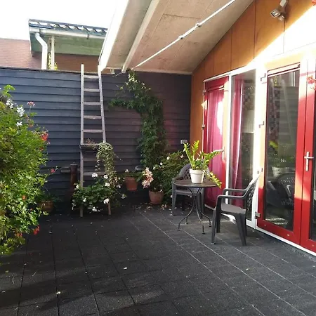 16c Nl Bed & Breakfast Maassluis